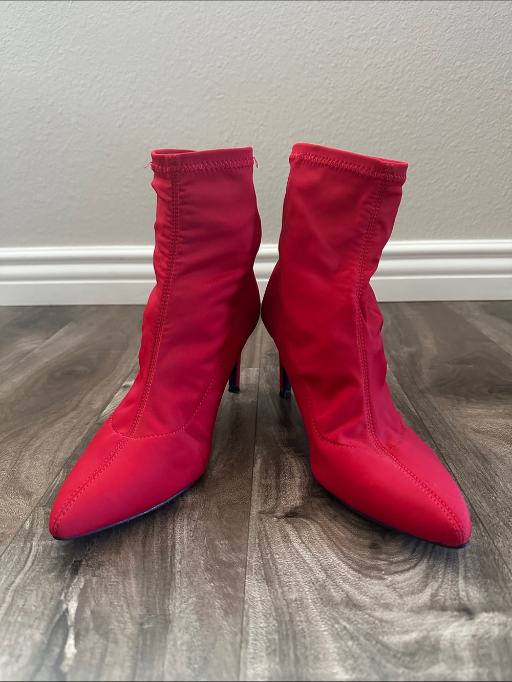 A New Day Women’s Red Stretch Sock Ankle Boots Pointed Toe Size 9